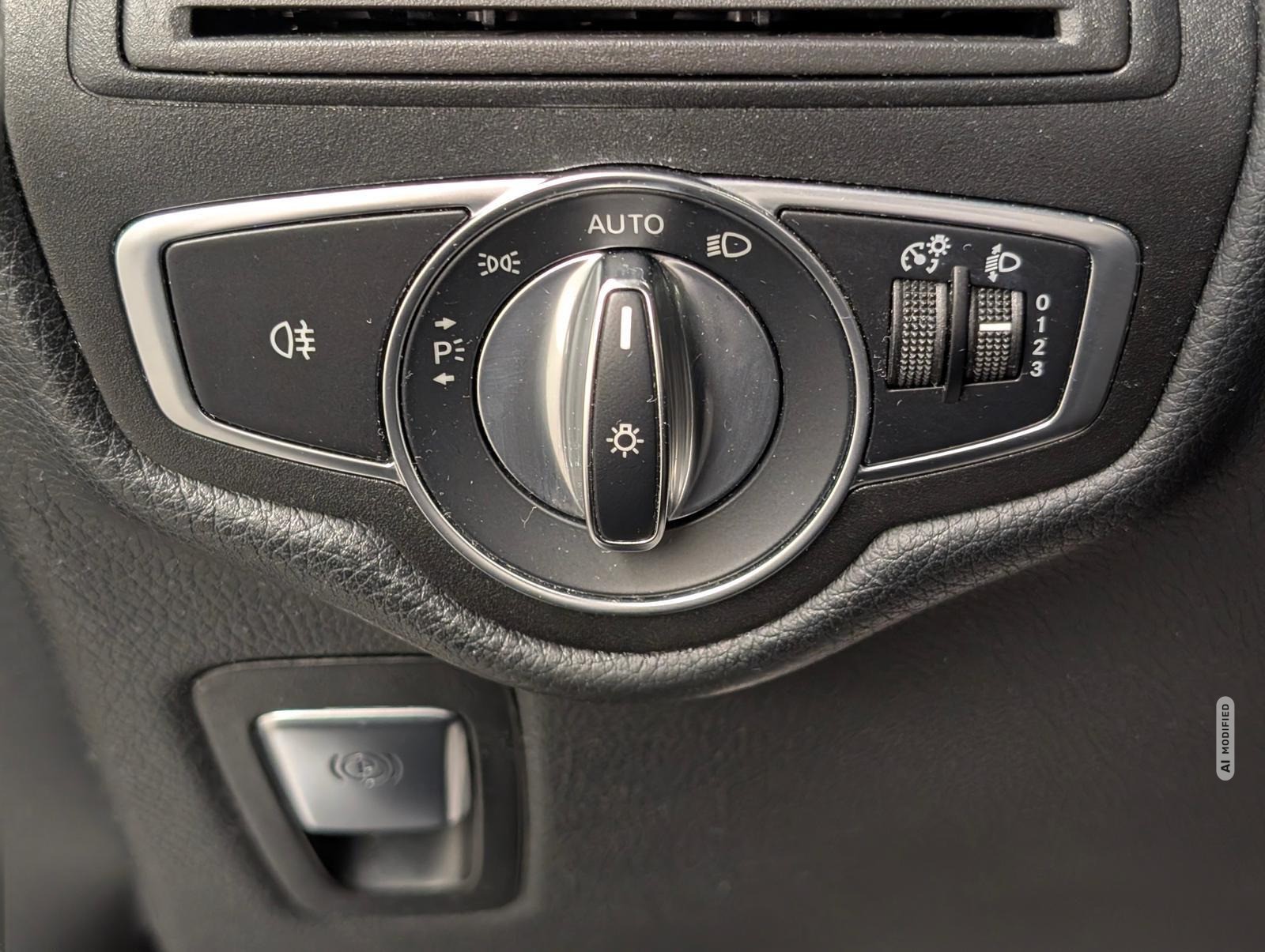 Mercedes-Benz V 200 d lang SHZ/Parkassist/Kam/Radio-CD/16-LM