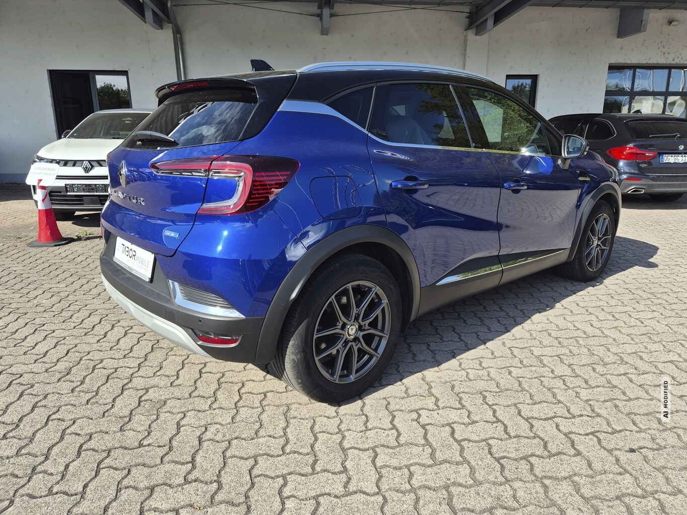 Renault Captur II 1.6 E-TECH 160 PHEV Intens Nav Kam SHZ