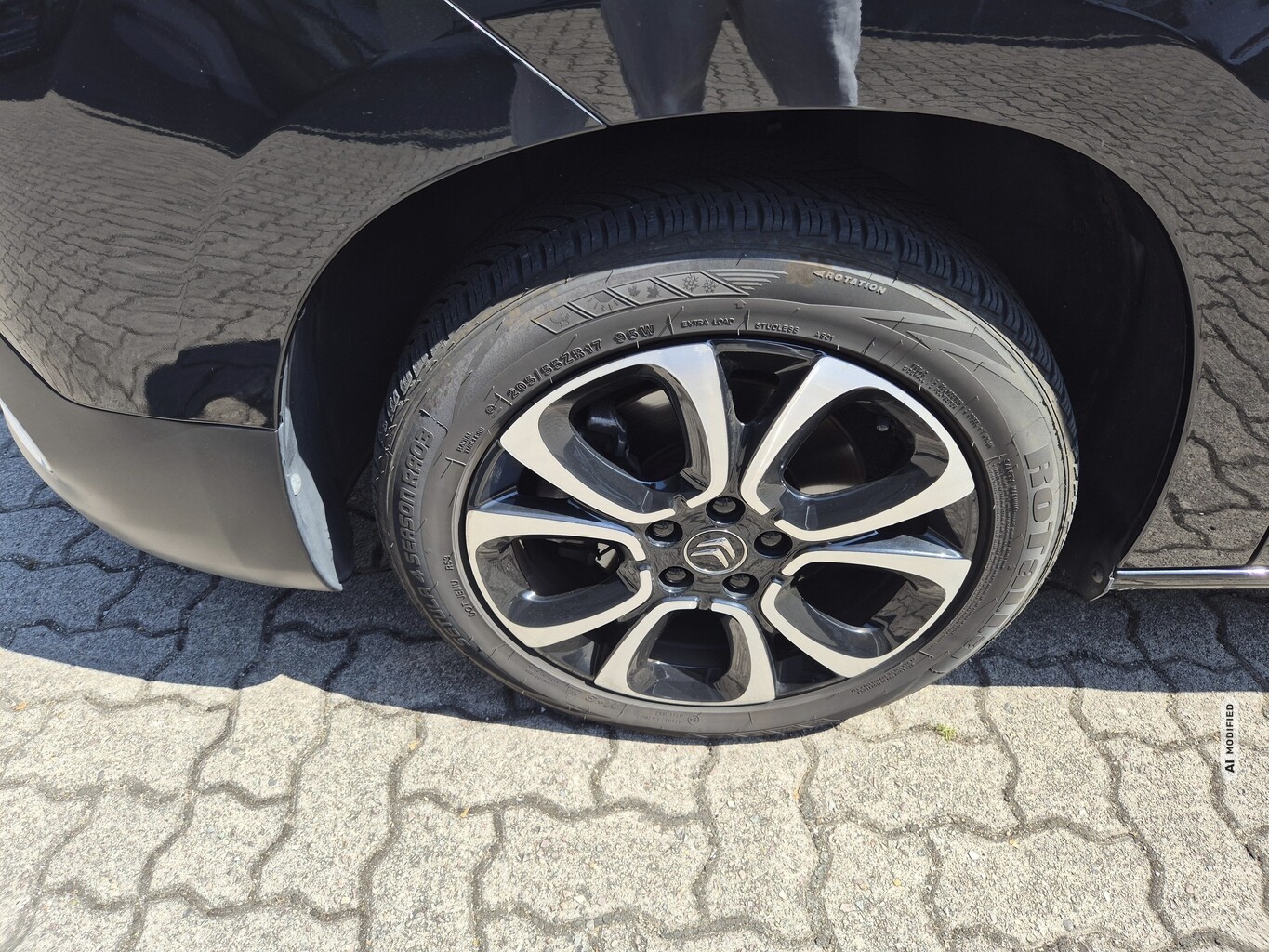 Citroën Berlingo 1.2 PureTech 110 Feel XL PDC LM17Z