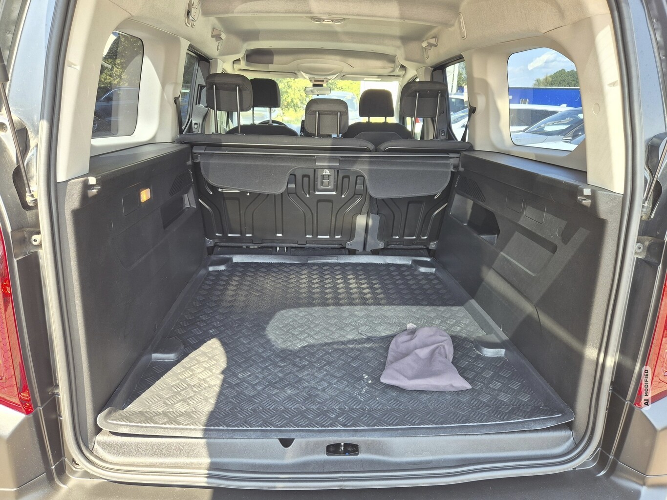 Citroën Berlingo 1.2 PureTech 110 Feel XL PDC LM17Z