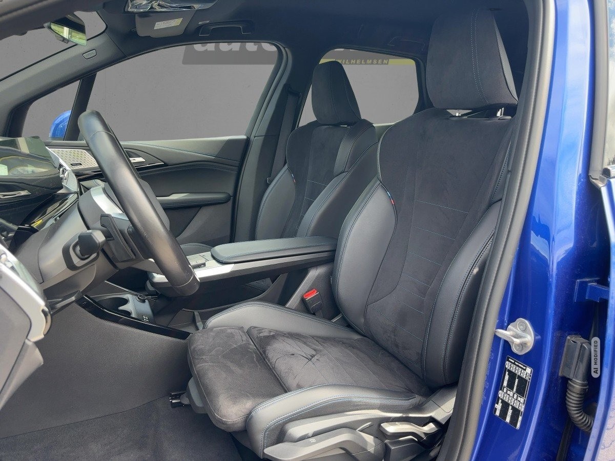 BMW 218 Active Tourer i Active Tourer M-Sport ACC,AHK,AUTOM.,LED,LM