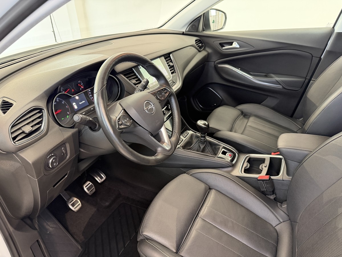 Opel Grandland X 1.2 Turbo Ultimate