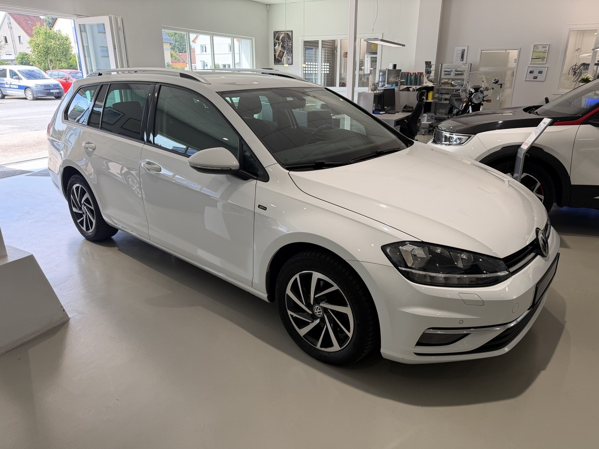 Volkswagen Golf VII 2.0 TDI Join AHK Schwenkb. Sehr gepflegt