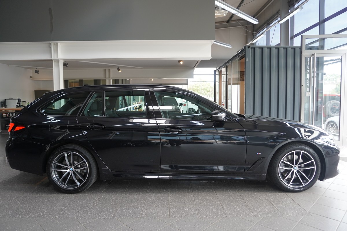 BMW 520 i Touring M Sport LED Live-Cockpit-Prof. RCAM 