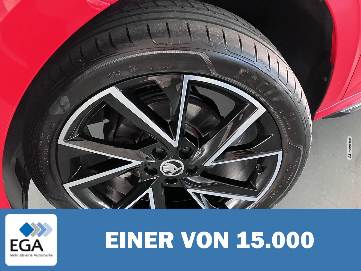 Skoda Kamiq 1.5 TSI Monte Carlo Automatik - Panoramad./ Navi/ Kame