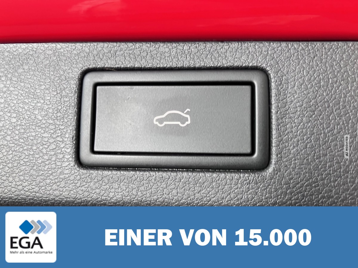 Skoda Kamiq 1.5 TSI Monte Carlo Automatik - Panoramad./ Navi/ Kame