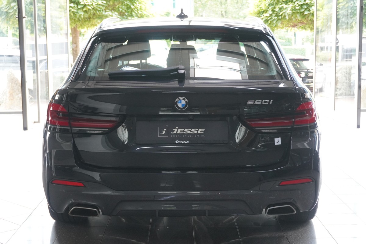 BMW 520 i Touring M Sport LED Live-Cockpit-Prof. RCAM 