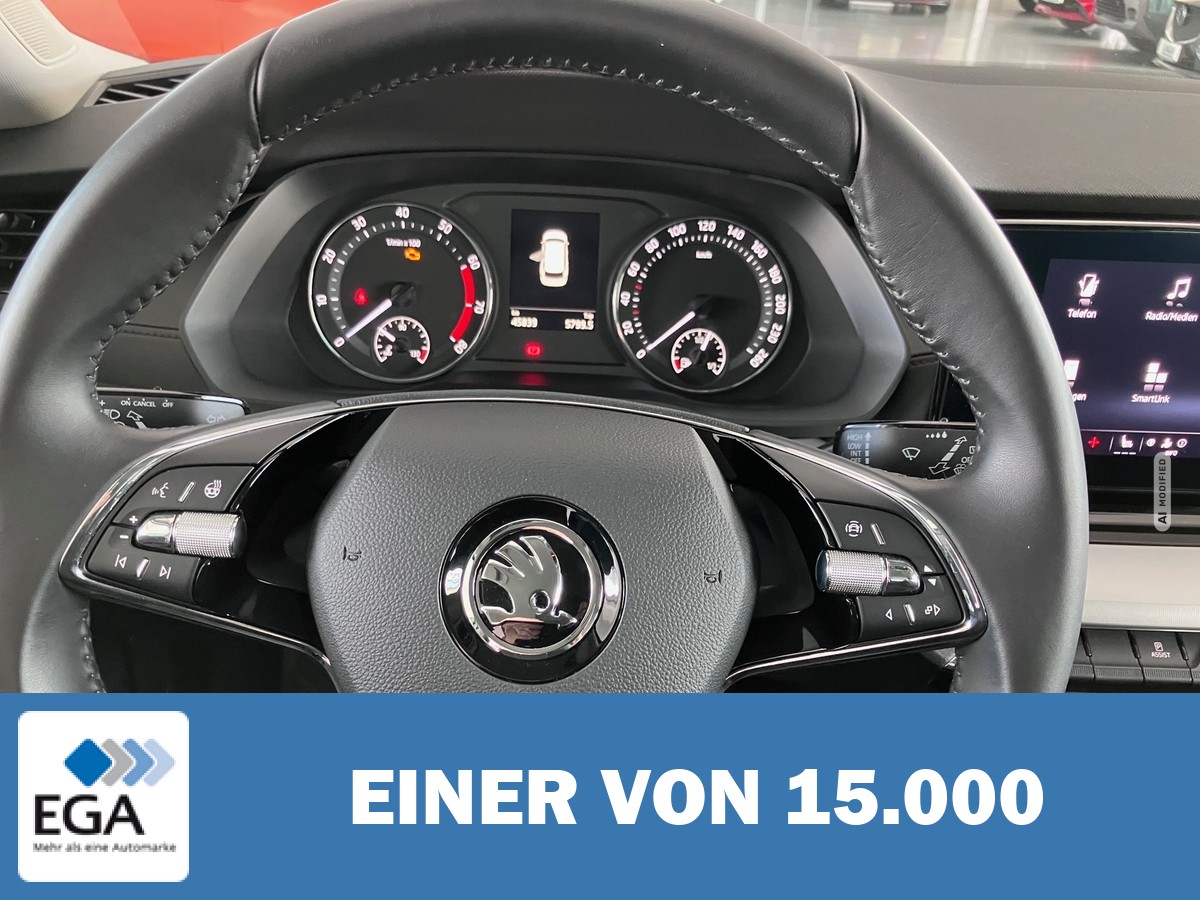 Skoda Octavia Combi 1.0 TSI Clever - AHK/ CarPlay/ Kamera