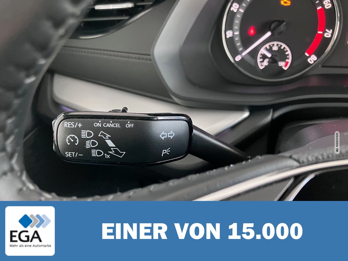 Skoda Octavia Combi 1.0 TSI Clever - AHK/ CarPlay/ Kamera