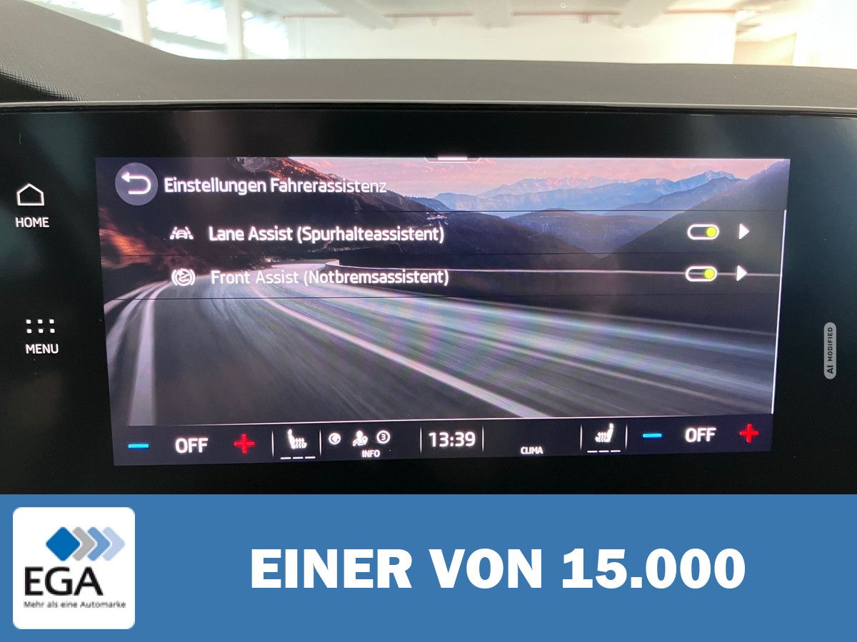 Skoda Octavia Combi 1.0 TSI Clever - AHK/ CarPlay/ Kamera