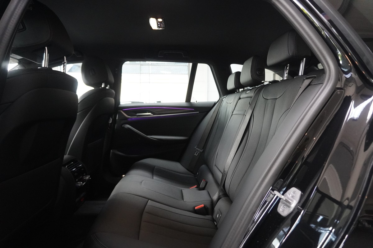 BMW 520 i Touring M Sport LED Live-Cockpit-Prof. RCAM 