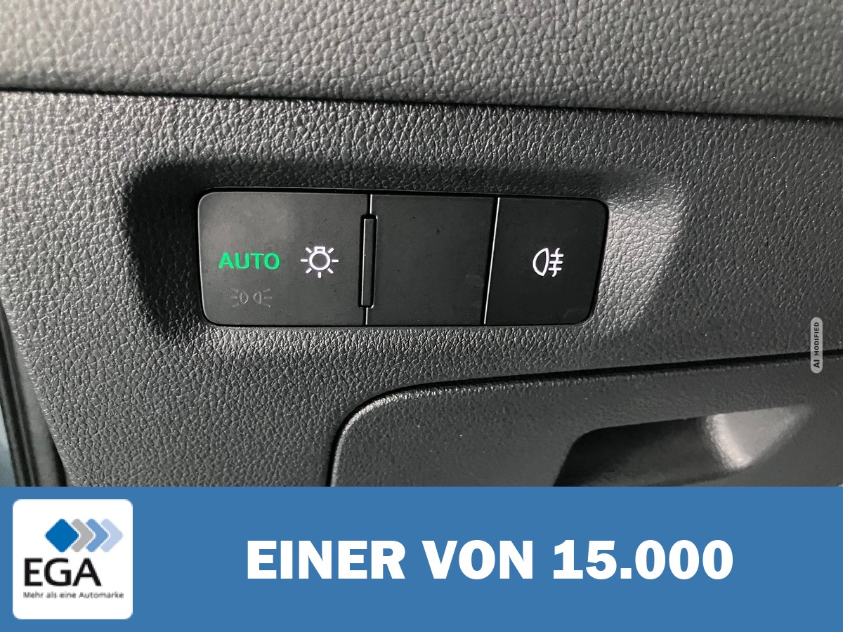 Skoda Octavia Combi 1.5 TSI Ambition - Carplay/ Kamera/ Klima