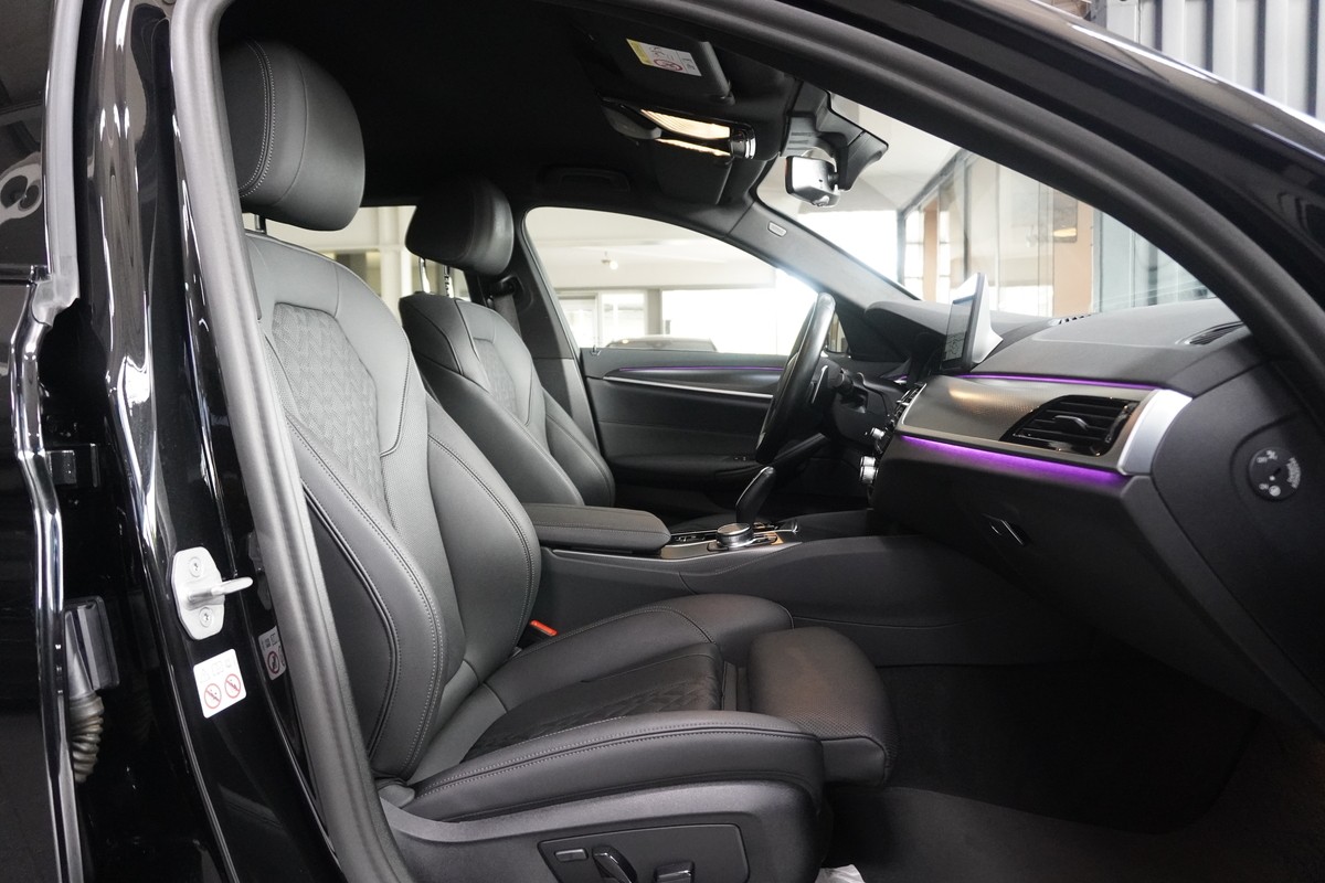 BMW 520 i Touring M Sport LED Live-Cockpit-Prof. RCAM 