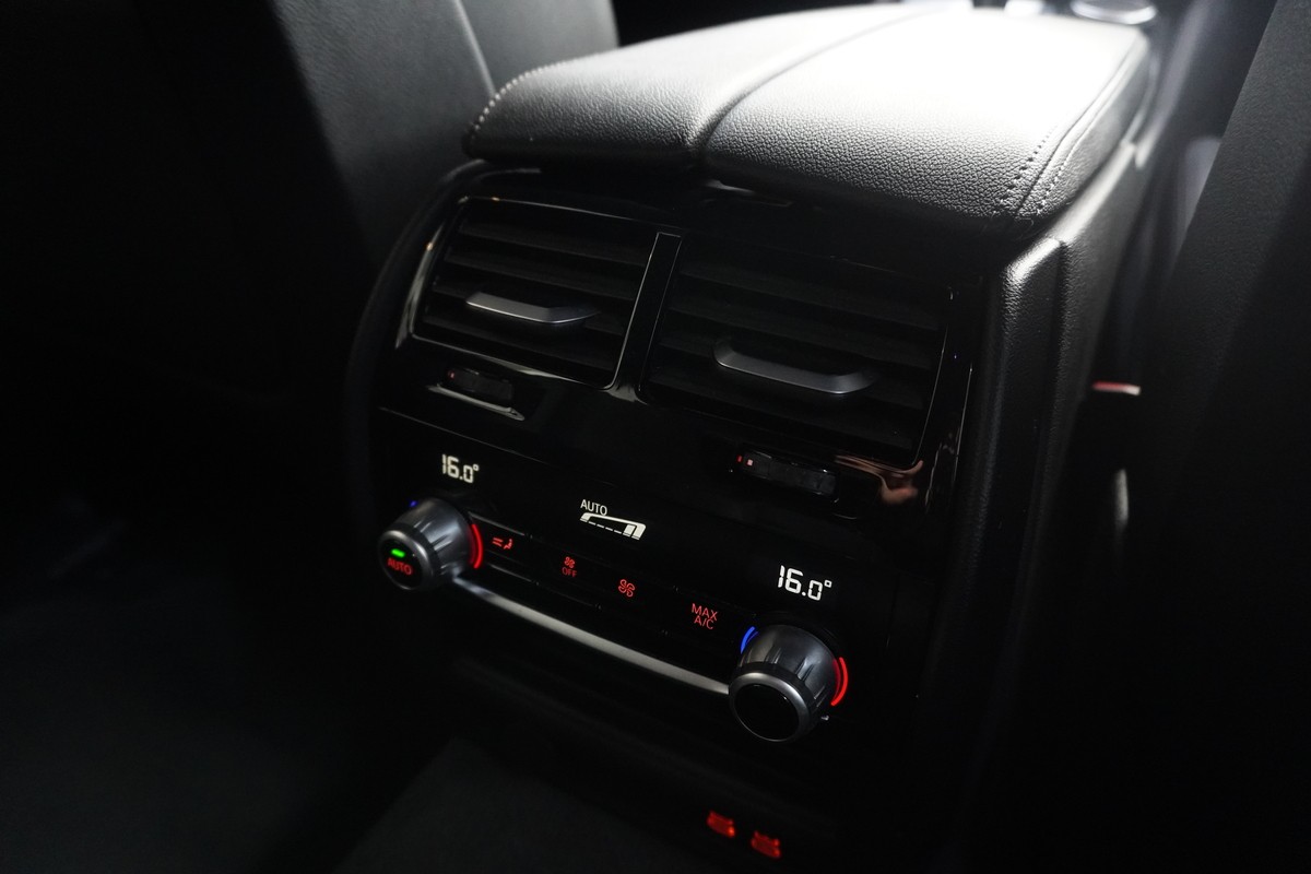 BMW 520 i Touring M Sport LED Live-Cockpit-Prof. RCAM 