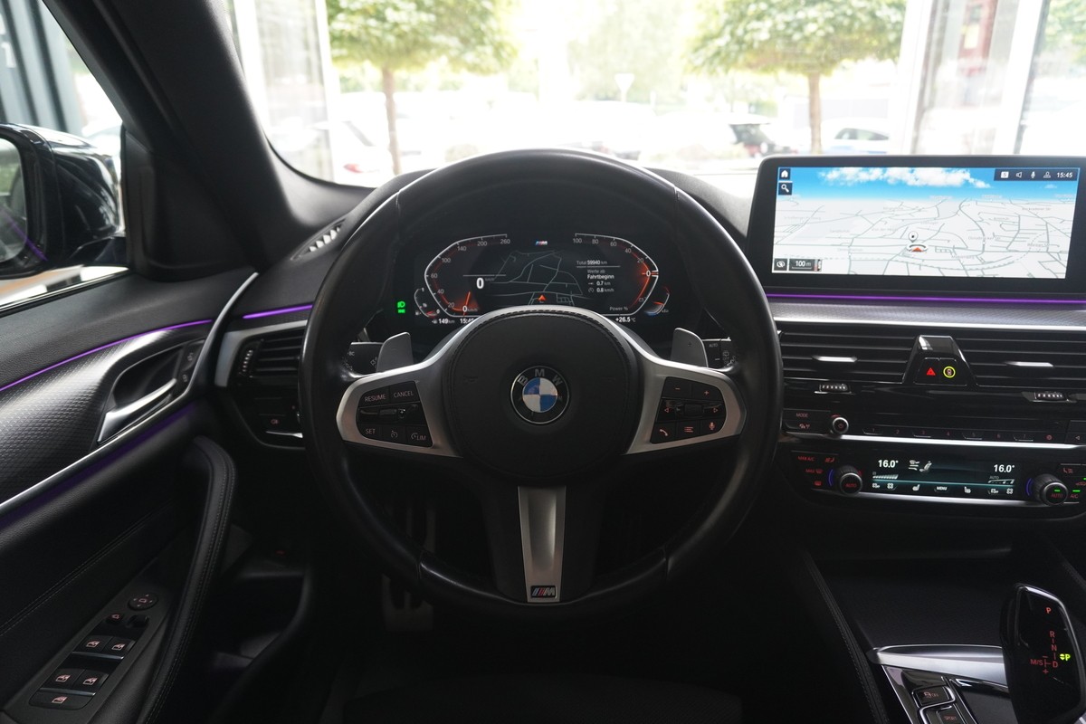 BMW 520 i Touring M Sport LED Live-Cockpit-Prof. RCAM 