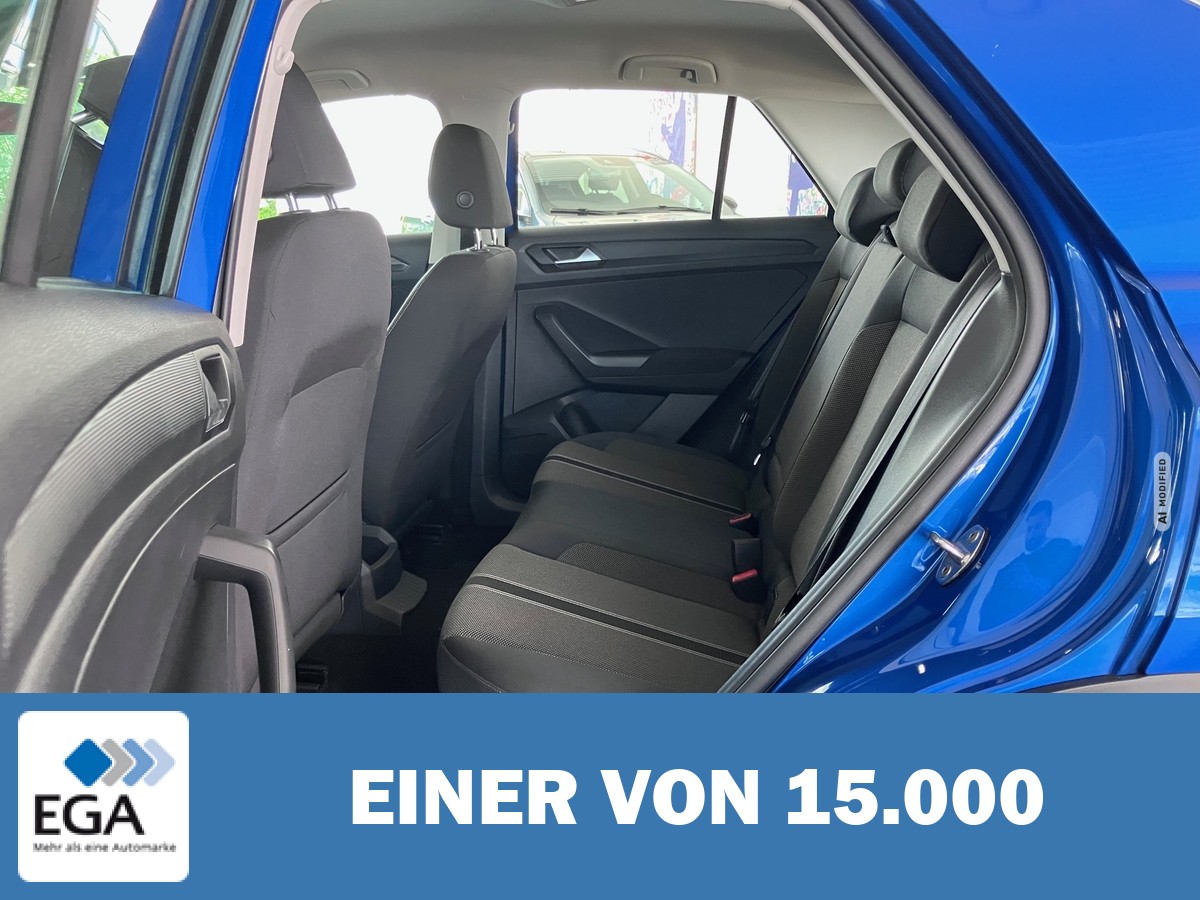 Volkswagen T-Roc 1.5 TSI Style Automatik - AHK/ Navi/ Sitzh.