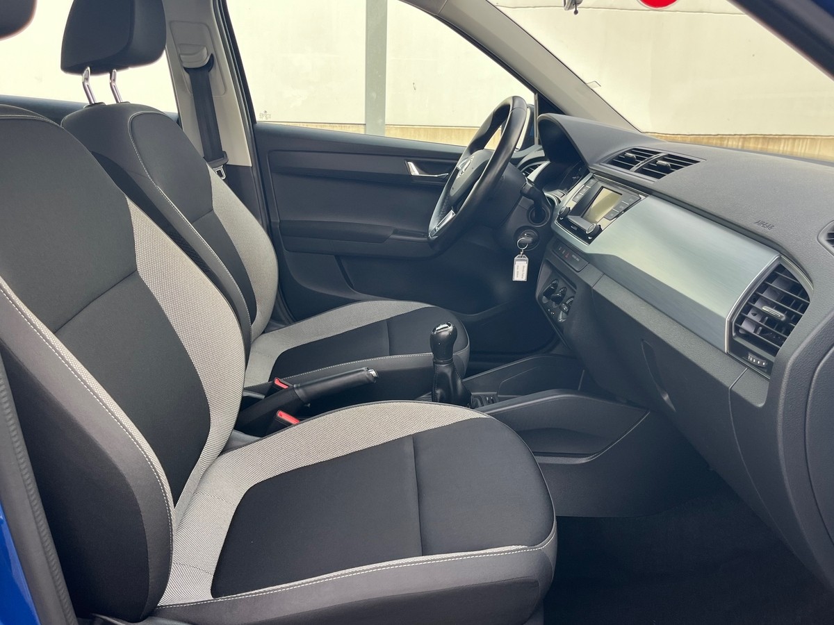 Skoda Fabia 1.0 TSI Ambition PDC KLIMA TOPZUSTAND