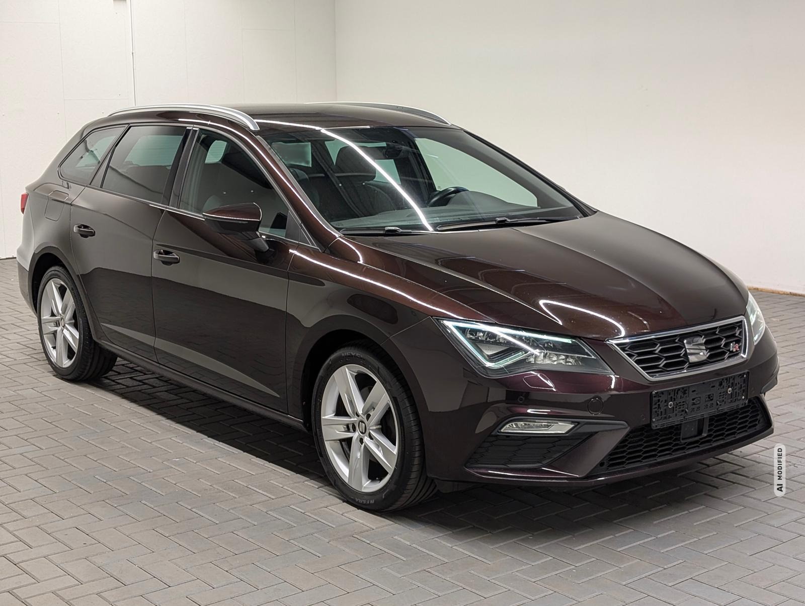 Seat Leon ST FR LED/FullLink/SHZ/PDC/GRA/17-LM
