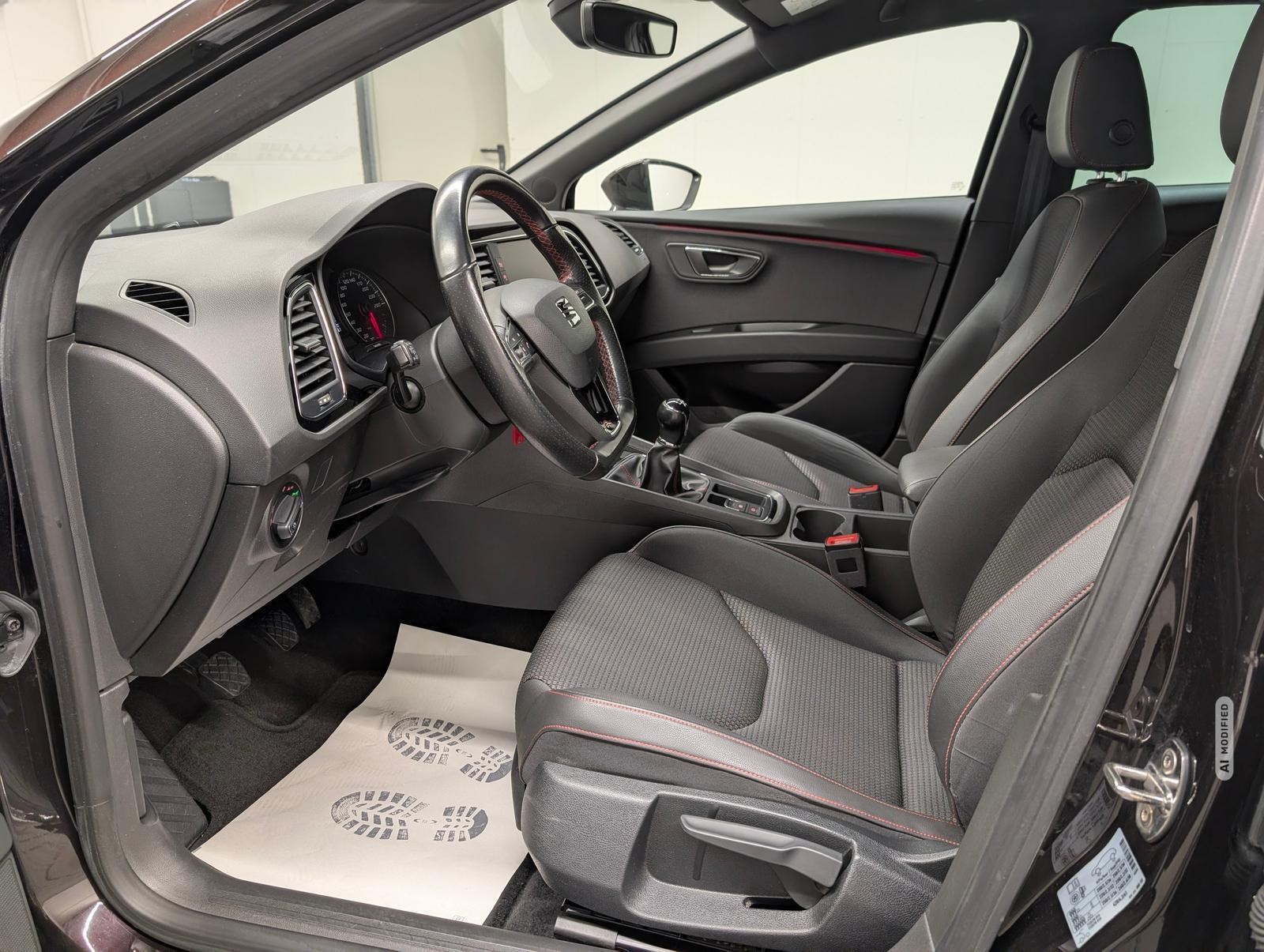 Seat Leon ST FR LED/FullLink/SHZ/PDC/GRA/17-LM
