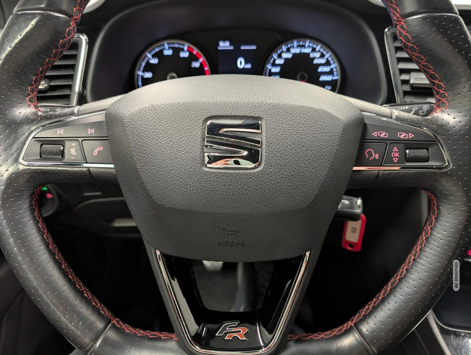 Seat Leon ST FR LED/FullLink/SHZ/PDC/GRA/17-LM