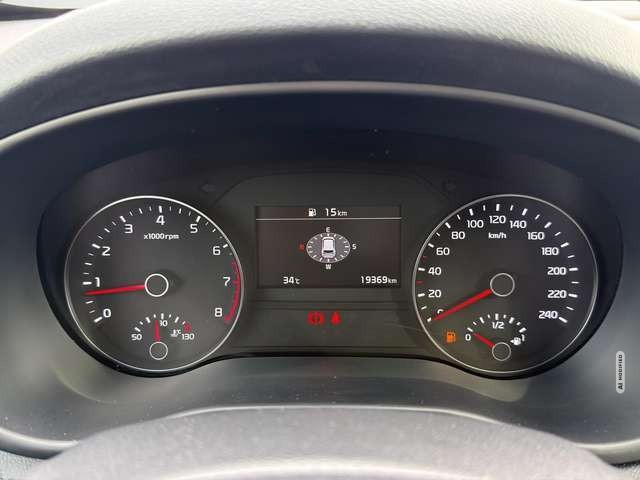 Kia Sportage 1.6 T-GDI Vision 2WD KLIMA / TEILLEDER / PANORAMA