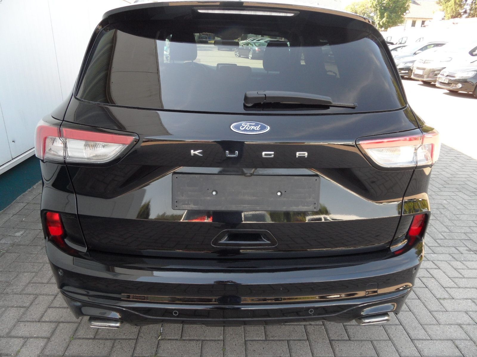 Ford Kuga 1,5 ST-LineX+Navi+Panoramadach+Kamera+AHK