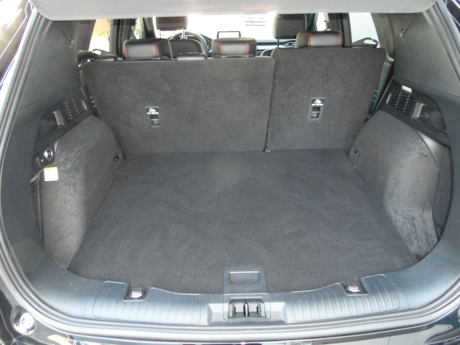 Ford Kuga 1,5 ST-LineX+Navi+Panoramadach+Kamera+AHK