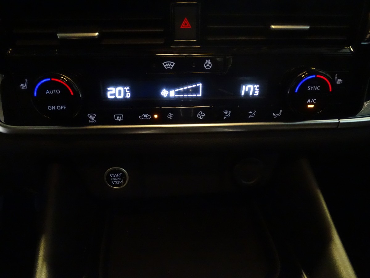 Nissan Qashqai 1.3 DIG-T N-Connecta 