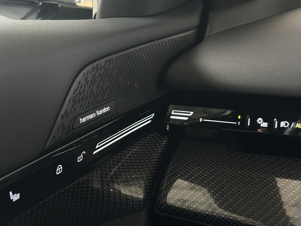 BMW 520 d M-Sport AHK Standhz. LED Navi 360° Kamera 