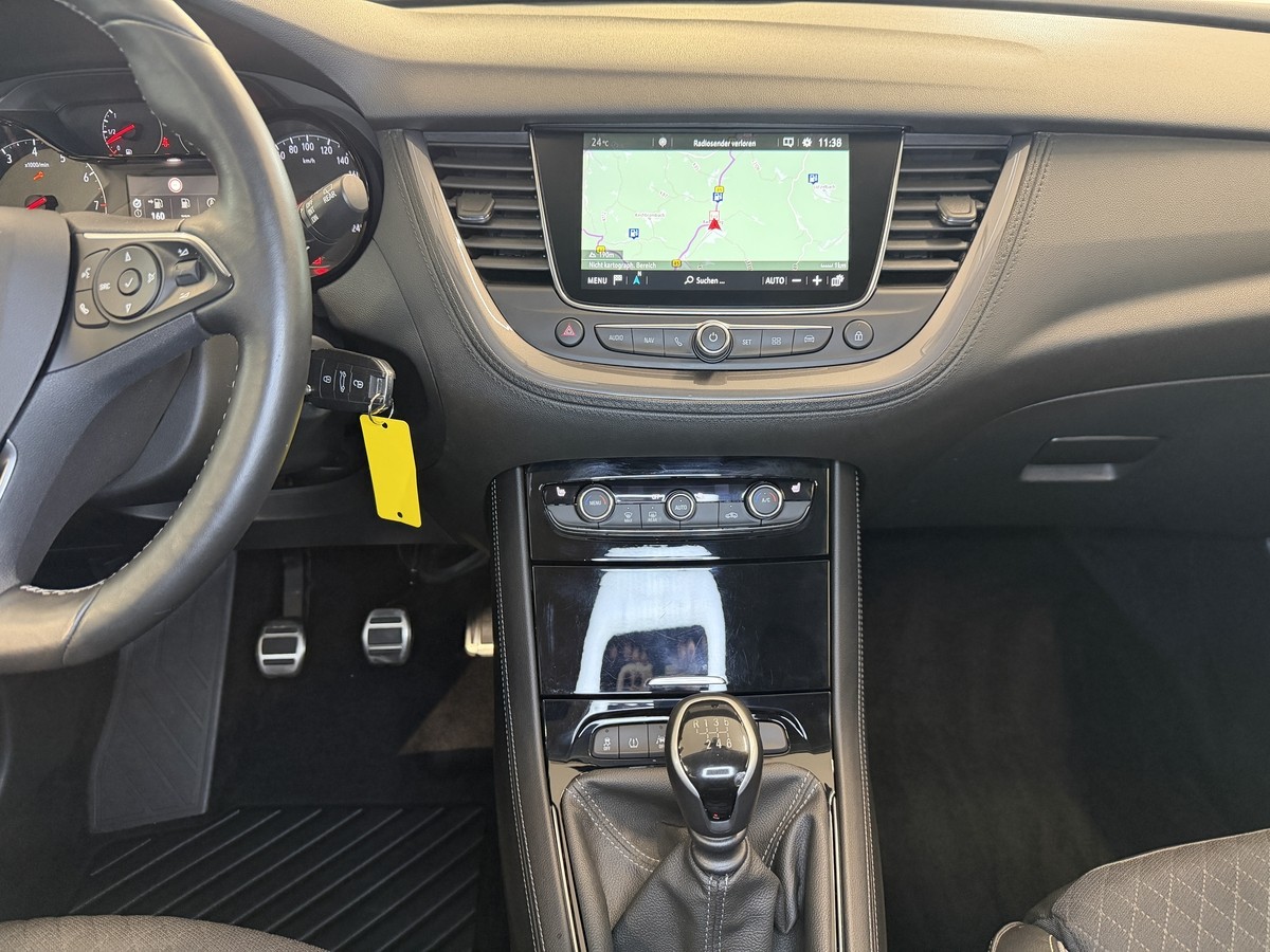 Opel Grandland X 1.2 Turbo 120 Jahre
