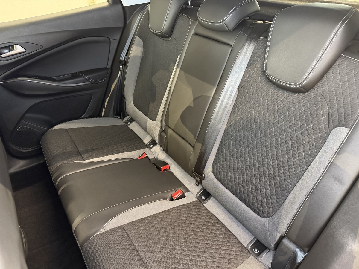 Opel Grandland X 1.2 Turbo 120 Jahre