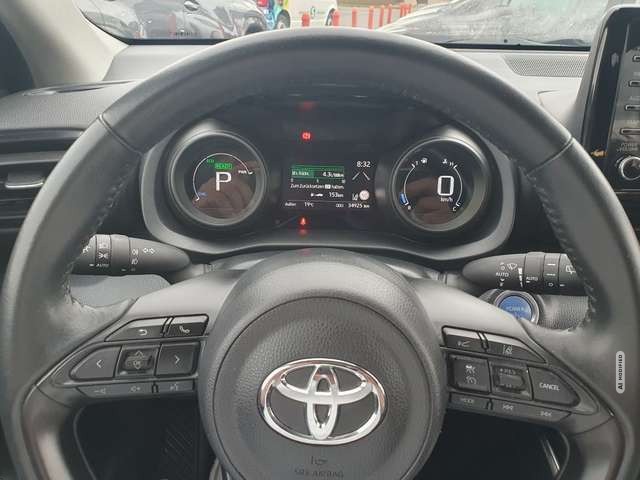Toyota Yaris Hybrid 1.5 VVT-i Team Deutschland