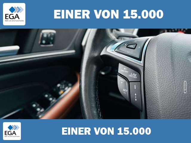 Ford Edge TITANIUM 4x4, Autom., LED, Panod., AHK, Totw, ACC,
