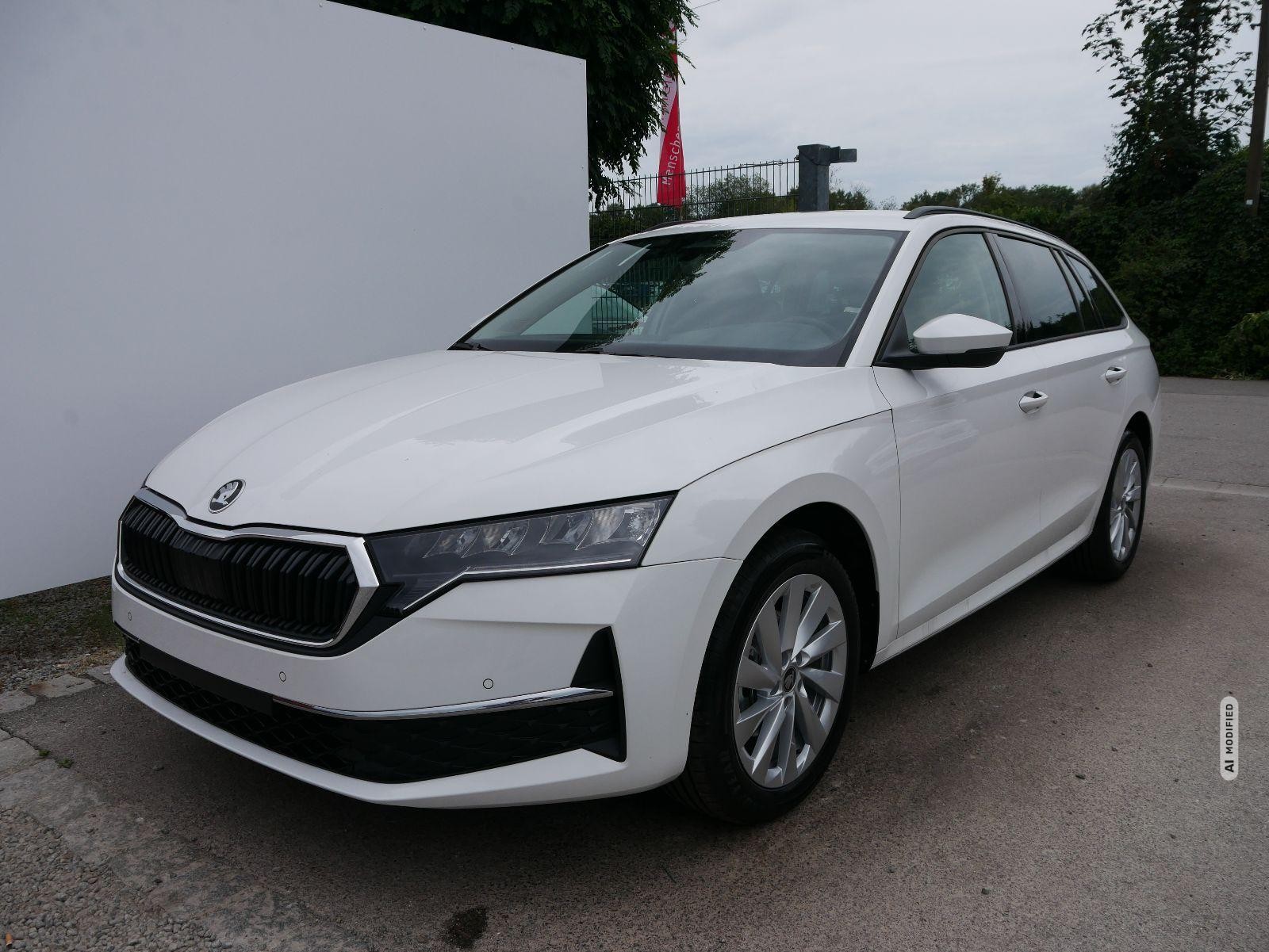 Skoda Octavia Combi 1.5 TSI Selection*ACC*NAVI-ÜBER-SMARTLINK*LED*PDC*KAMERA*SHZ*TEMPO