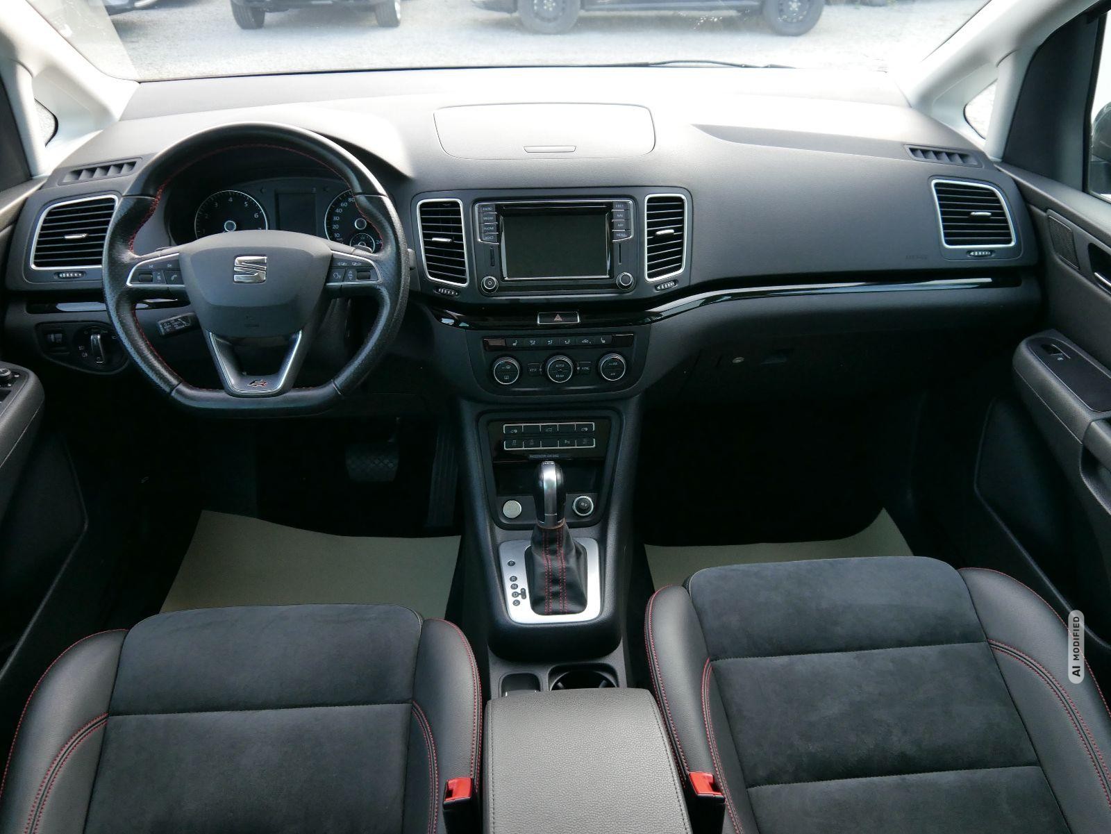 Seat Alhambra 1.4 TSI DSG FR-LINE* AHK * WINTERPAKET * BI-XENON * ACC * PANORAMA * NA