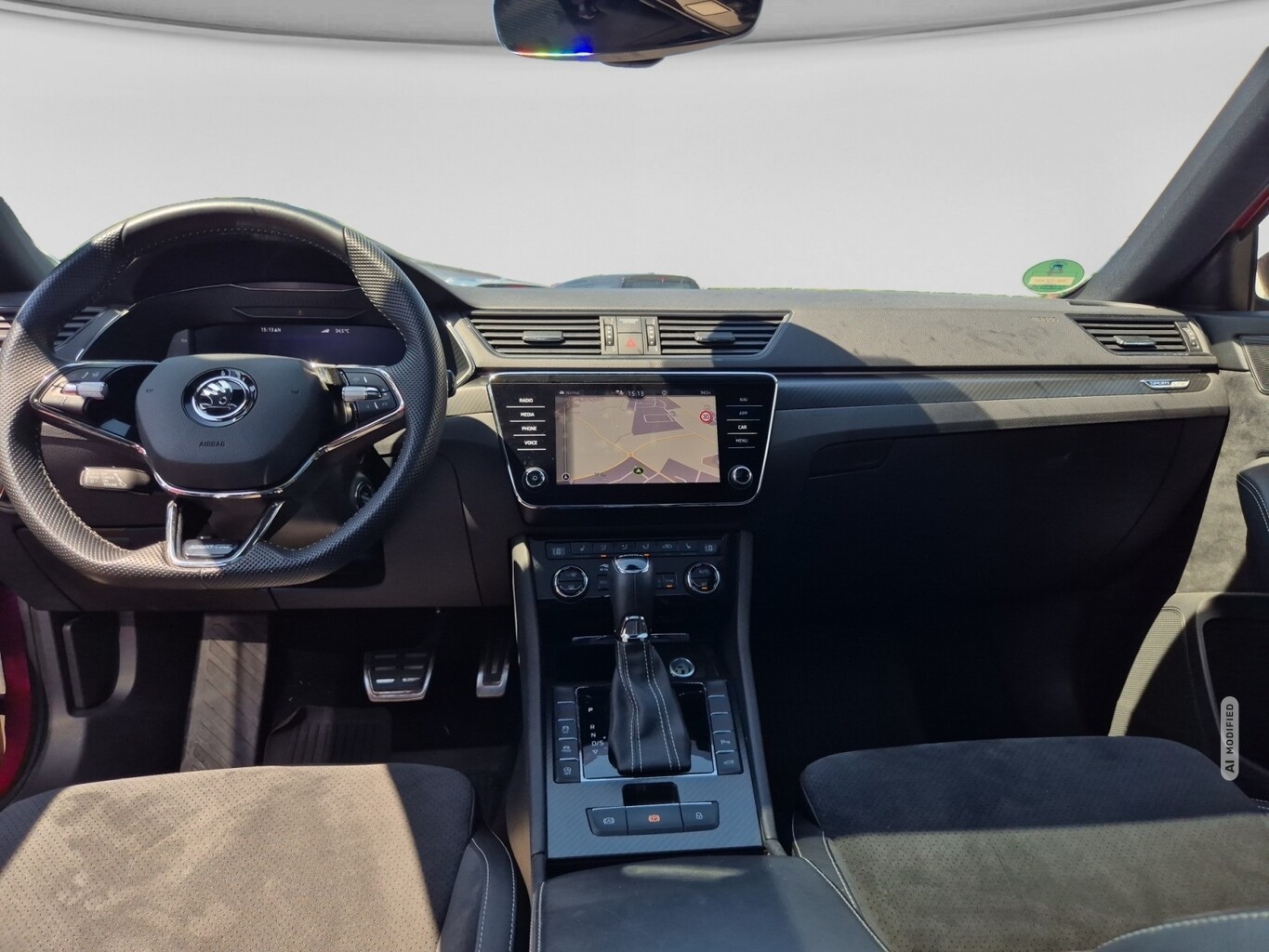 Skoda Superb Combi 2.0 TDI 200 DSG Sportline PanoD Nav