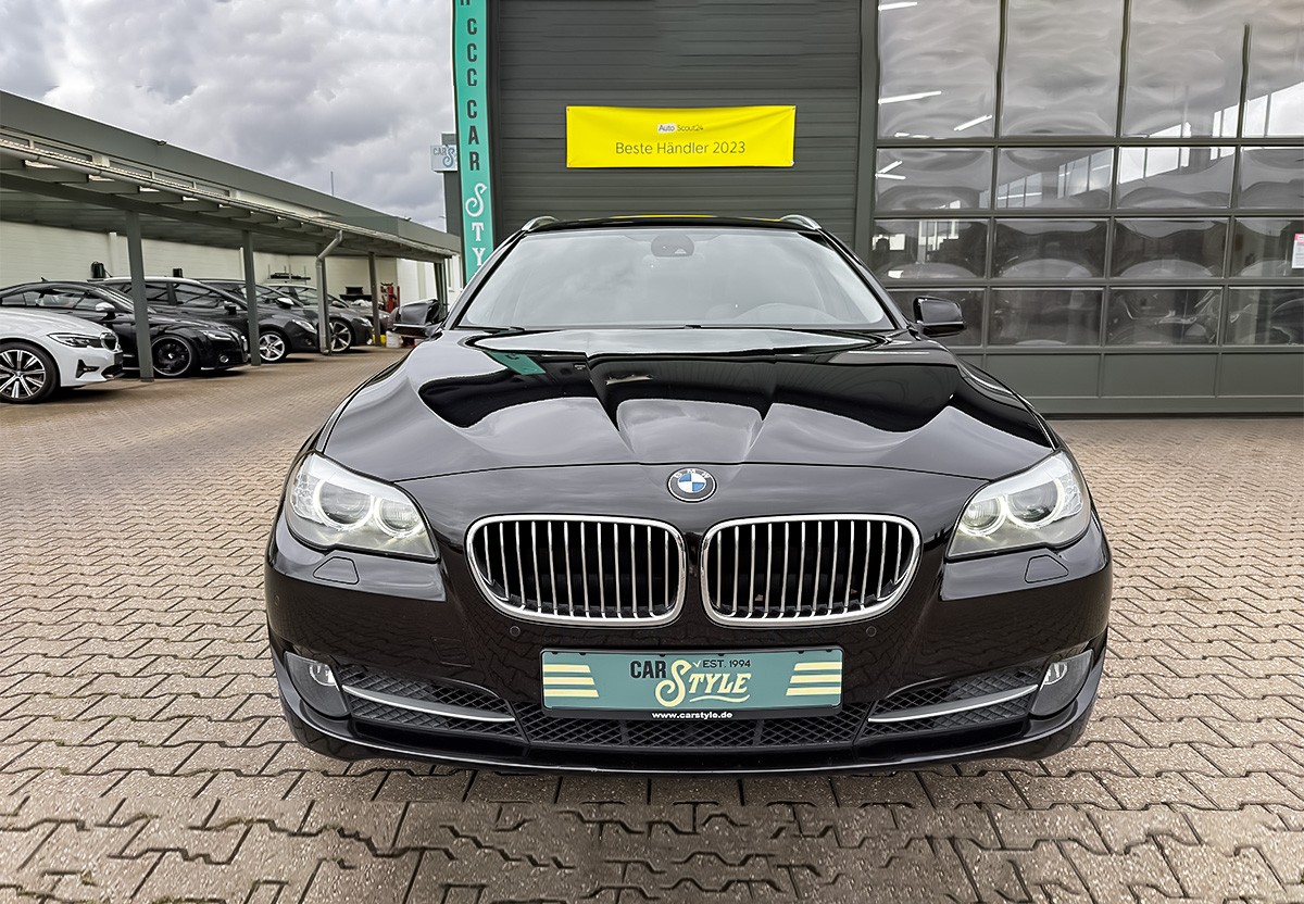 BMW 530d Touring Navi.Pano.Leder.SHZ.HiFi R.Cam
