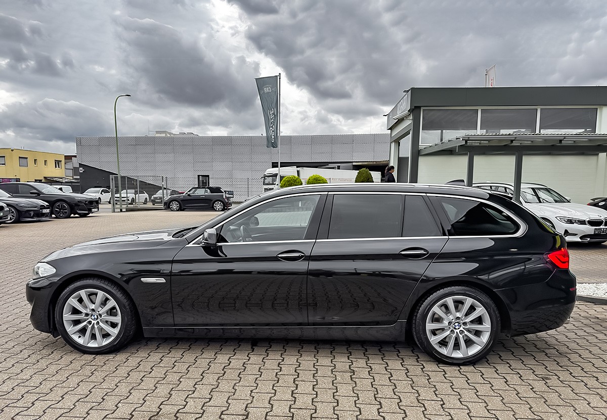 BMW 530d Touring Navi.Pano.Leder.SHZ.HiFi R.Cam