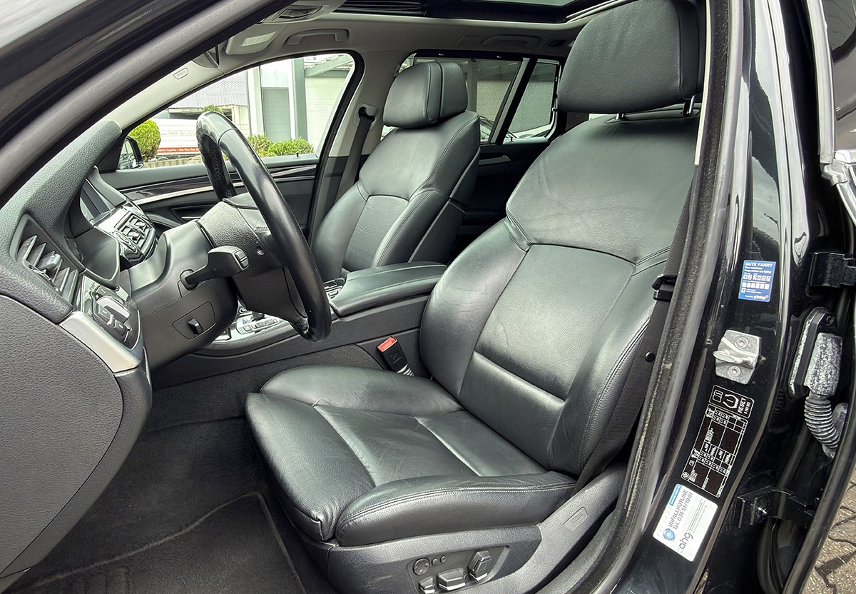 BMW 530d Touring Navi.Pano.Leder.SHZ.HiFi R.Cam
