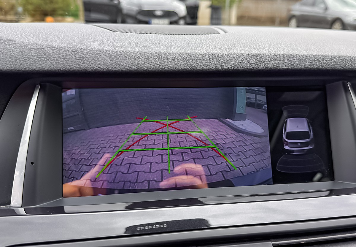 BMW 530d Touring Navi.Pano.Leder.SHZ.HiFi R.Cam