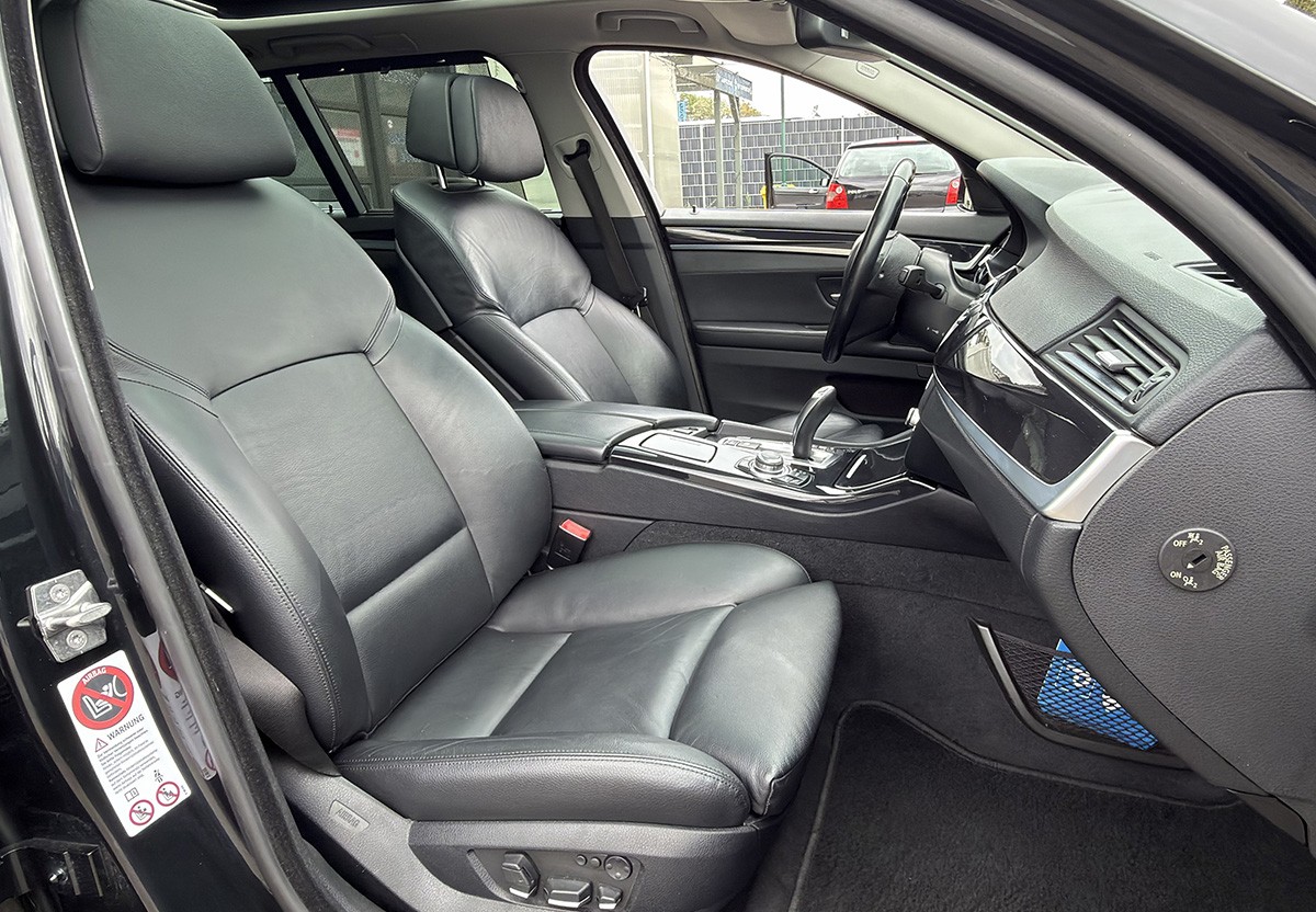 BMW 530d Touring Navi.Pano.Leder.SHZ.HiFi R.Cam