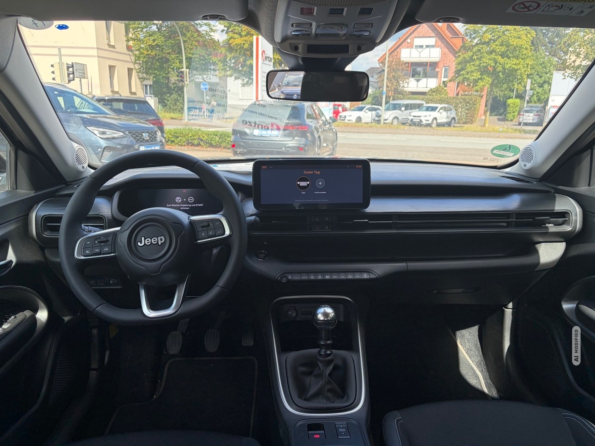 Jeep Avenger Altitude 1.2 T-GDI/ele Heckkklappe