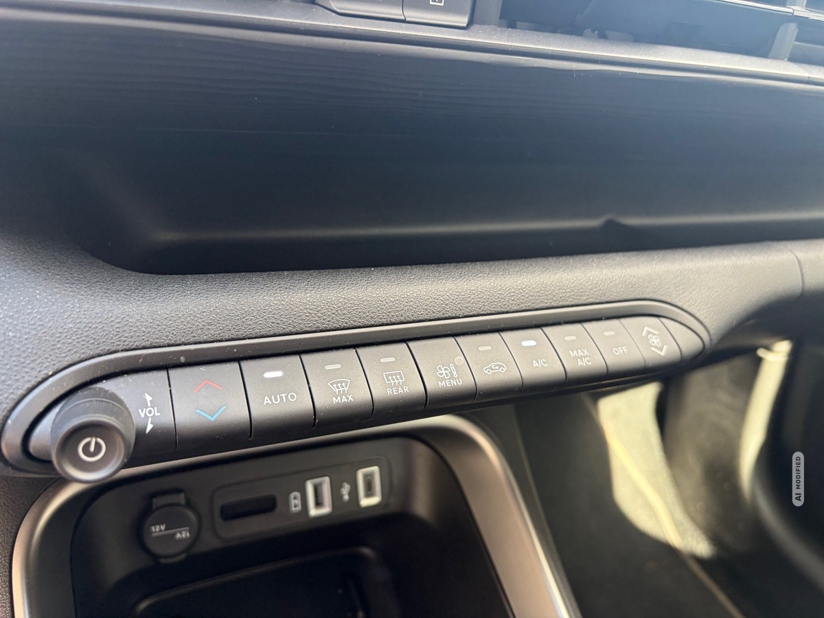 Jeep Avenger Altitude 1.2 T-GDI/ele Heckkklappe