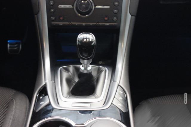 Ford Mondeo MONDEO TURNIER 1,5 ECOBOOST TITANIUM NAVI LED SCHEINW