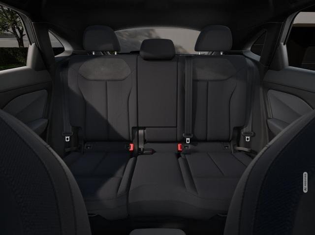 Audi Q3 Sportback quattro 2xS line Tech KlimaP 19Z 195kW (265PS), Automatik, Allrad