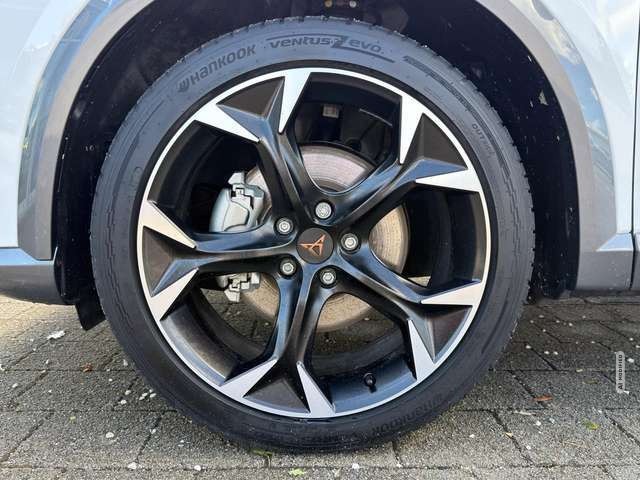Cupra Formentor 1.4 e-Hybrid DSG / AHK / NAVI / LED / SITZHEIZUNG