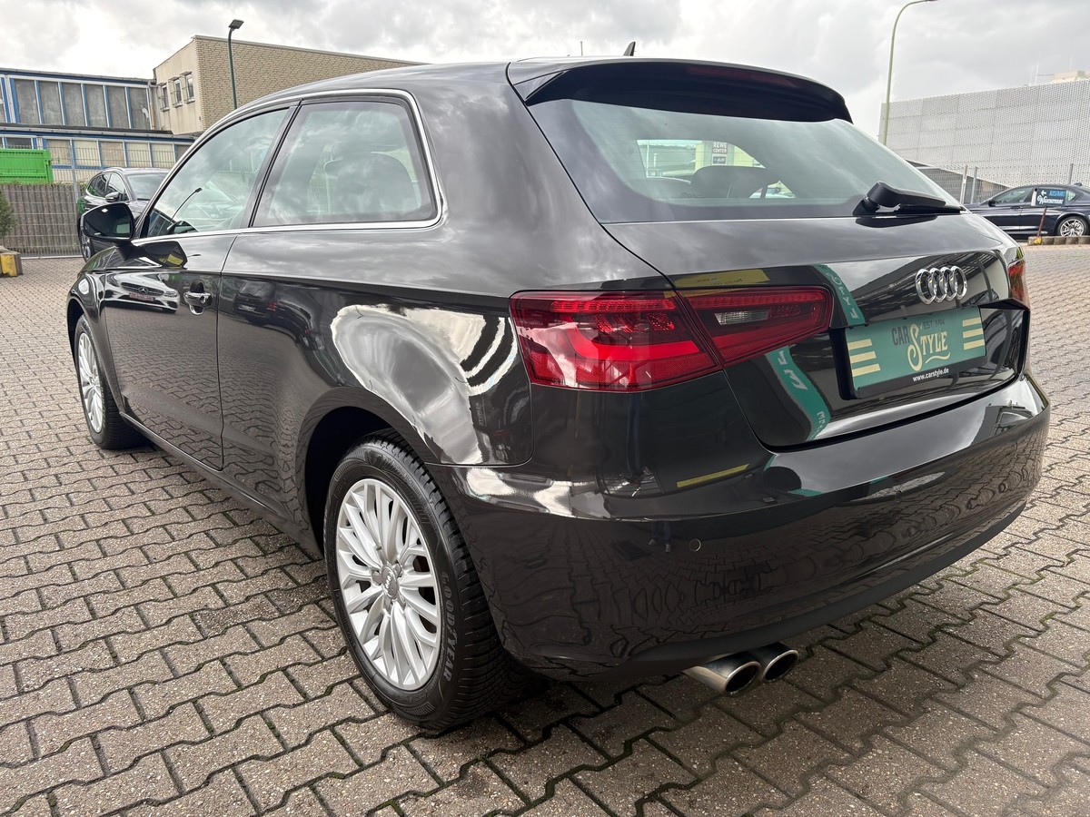 Audi A3 1.4 TFSI Teilleder Navi SHZ AHK Bi Xenon