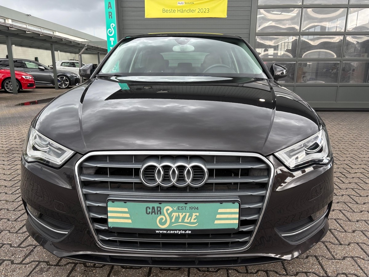 Audi A3 1.4 TFSI Teilleder Navi SHZ AHK Bi Xenon