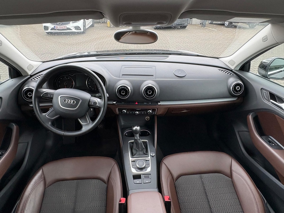 Audi A3 1.4 TFSI Teilleder Navi SHZ AHK Bi Xenon