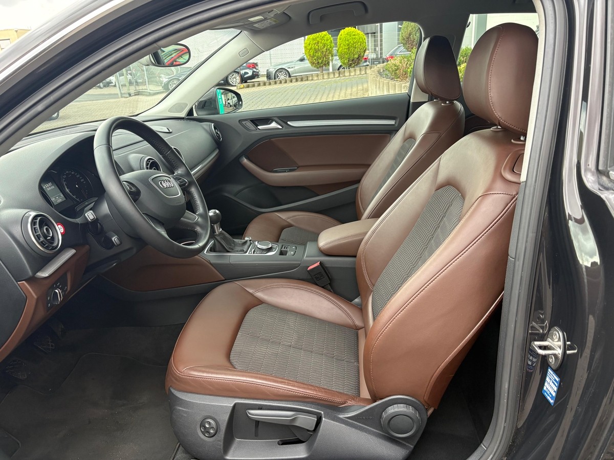 Audi A3 1.4 TFSI Teilleder Navi SHZ AHK Bi Xenon